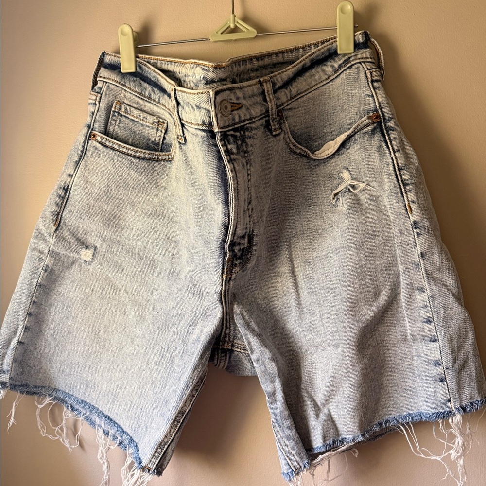Old Navy Light Wash Denim shorts